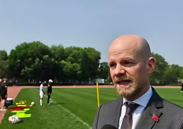 2026年世界杯直播_FIFA求购2026世界杯转播权_国际足联秘书长北京行
